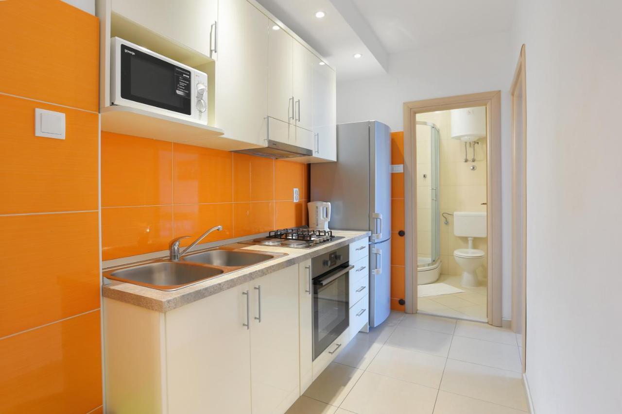 Apartments By The Sea Igrane, Makarska - 6653 Exteriör bild