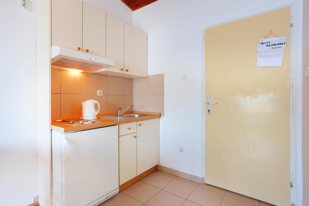 Apartments By The Sea Igrane, Makarska - 6653 Exteriör bild