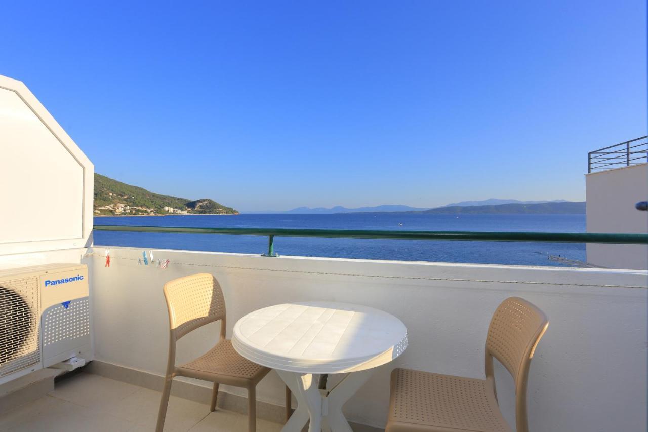 Apartments By The Sea Igrane, Makarska - 6653 Exteriör bild